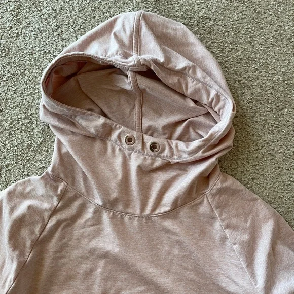 Athleta uptempo lightweight hooded pullover blush pink split sides thumbholes XS - Picture 3 of 6